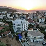 Duka's Boutique מלון קסאמיל