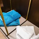 Duka's Boutique מלון קסאמיל