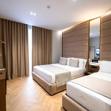 Duka's Boutique 4*