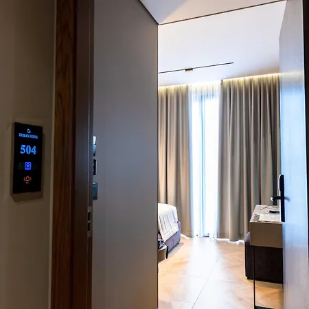 Duka's Boutique 4*
