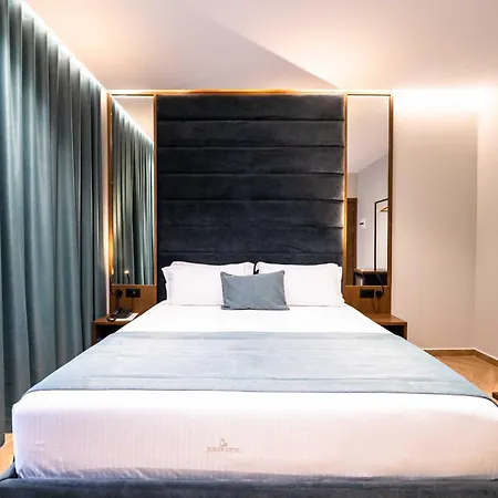 Duka's Boutique 4*