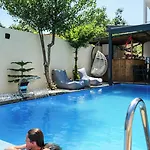 Duka's Boutique Otel