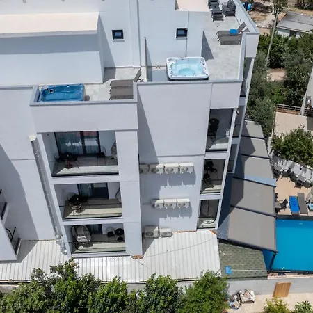 Duka's Hotel 4*