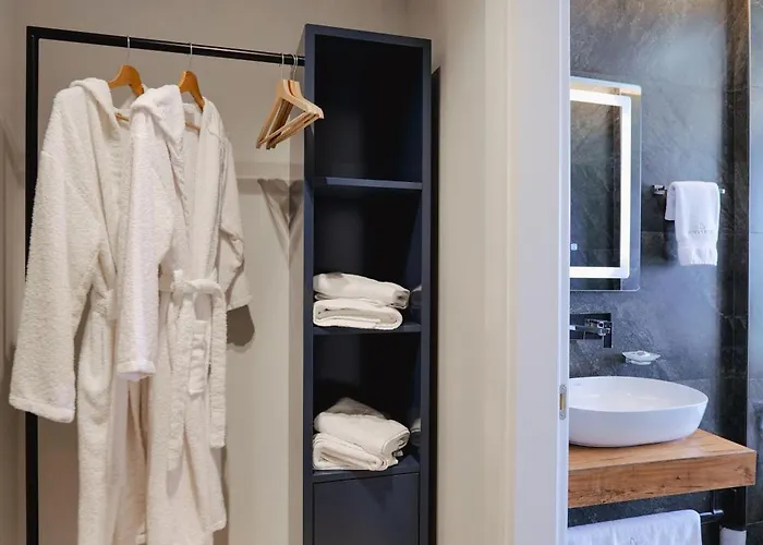 Duka's Boutique Hotel 4*